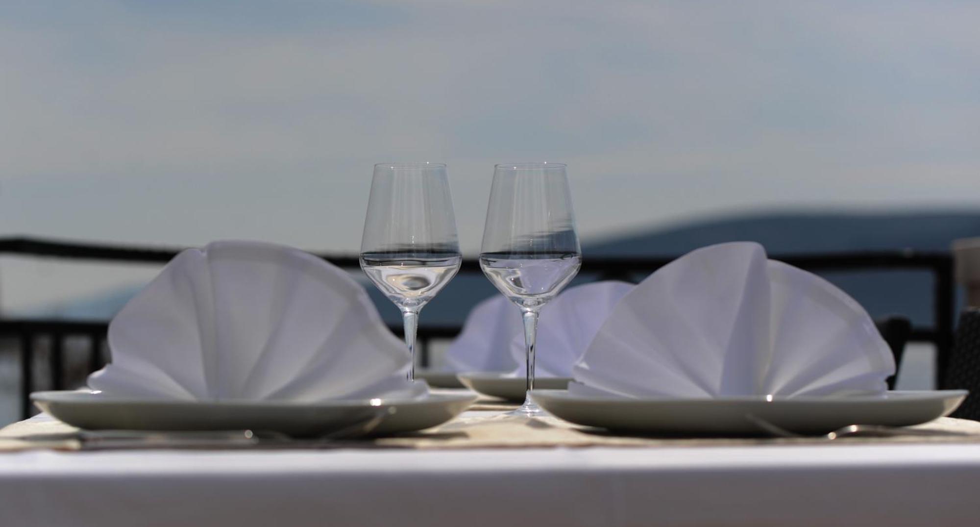 Villa Mediterana Seget Vranjica Exteriör bild