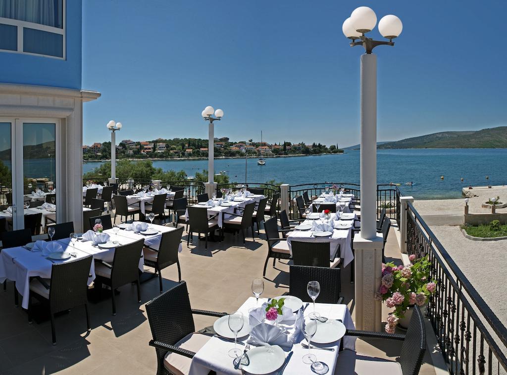 Villa Mediterana Seget Vranjica Exteriör bild