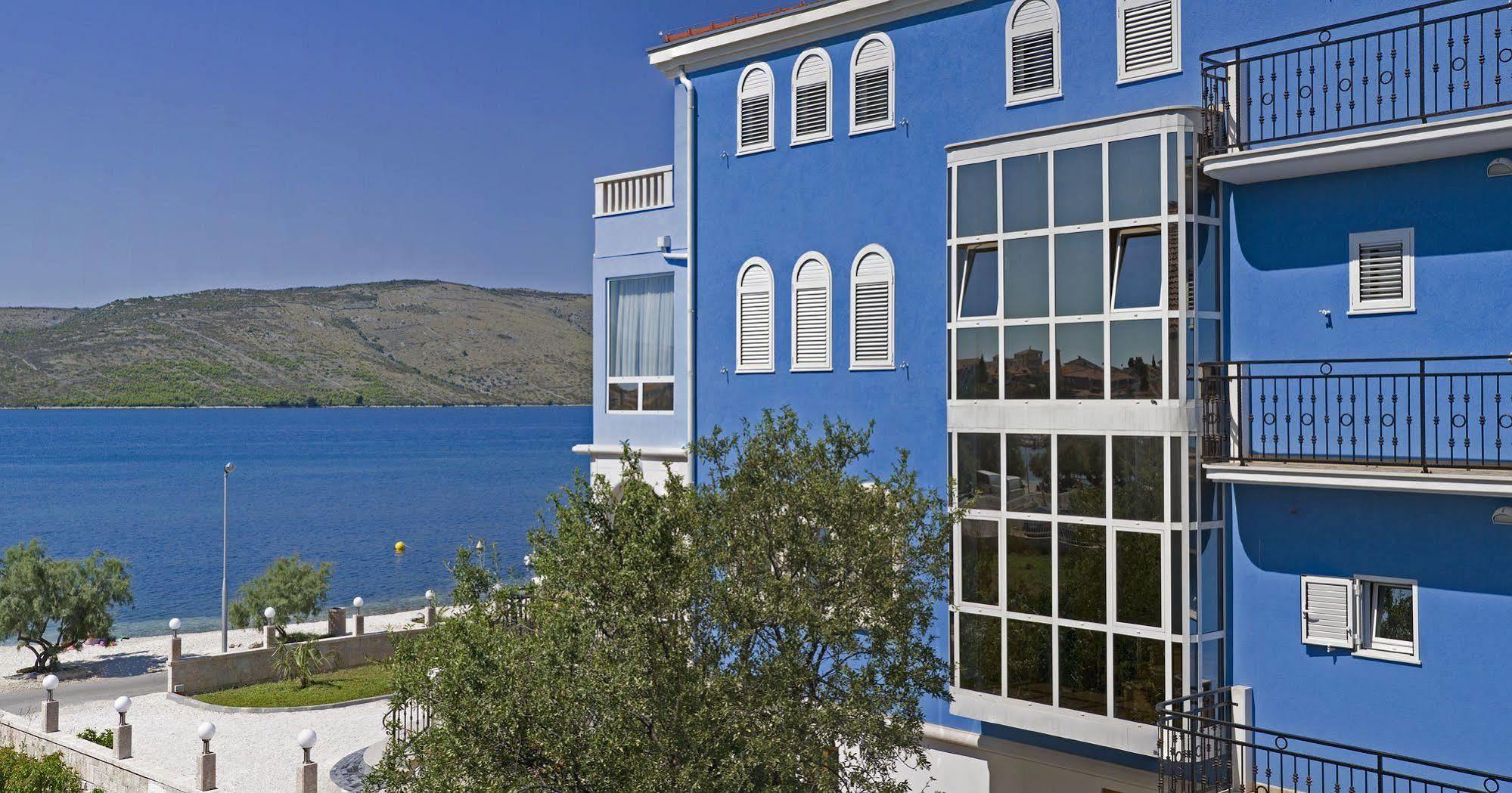 Villa Mediterana Seget Vranjica Exteriör bild